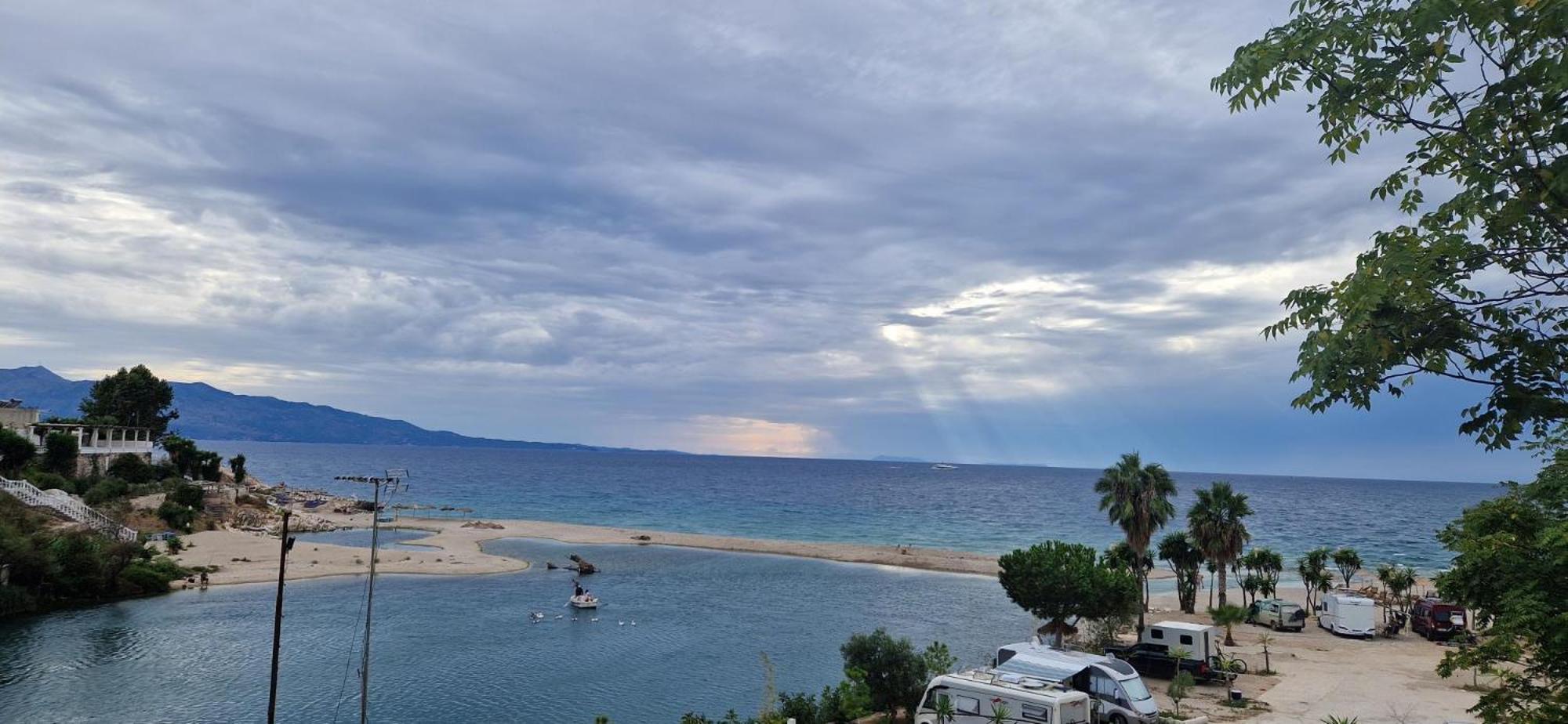 Sadet'S Penthouse Saranda Appartement Buitenkant foto