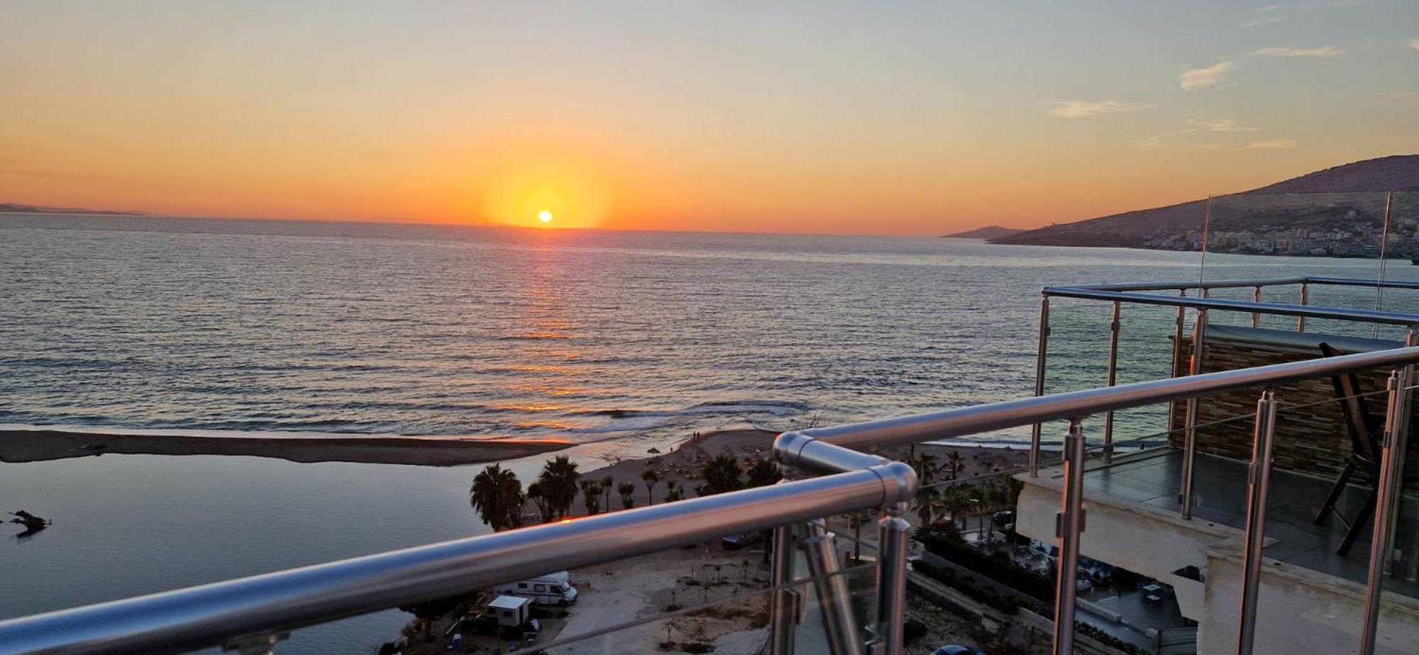 Sadet'S Penthouse Saranda Appartement Buitenkant foto